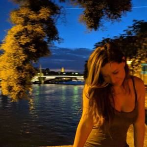 Meet your Posher, Yael